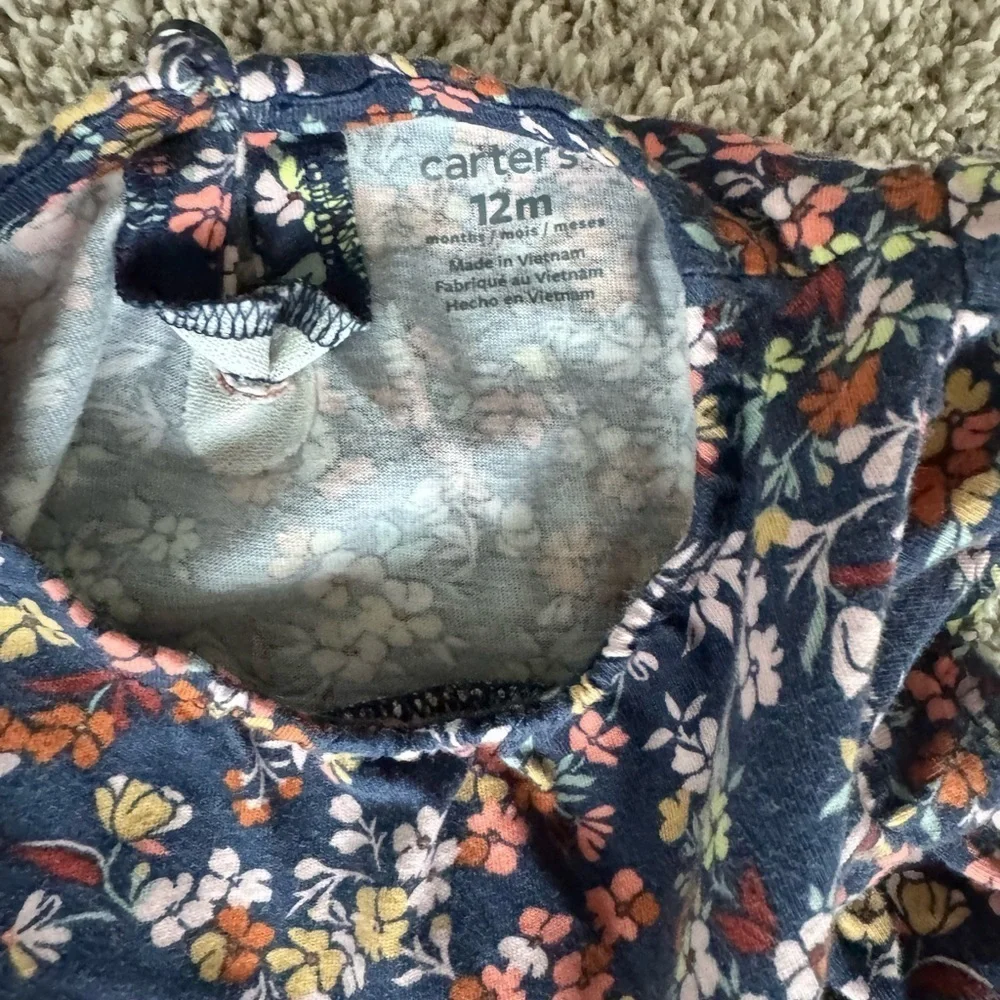 Carter’s Navy Floral Dress Short sleeve fall floral dress – Size 12 Months